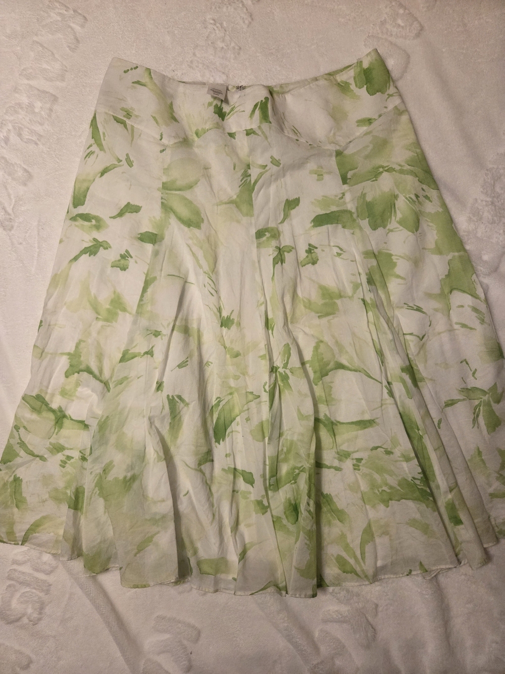 Jones New York White and Light Green Floral Skater Skirt